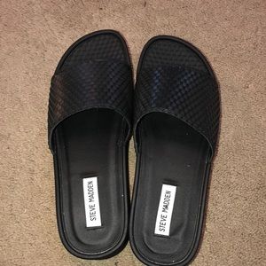 Steve Madden slides
